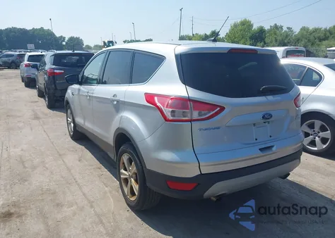 2016 Ford Escape Se z USA, uszkodzony, nr VIN 1FMCU9GX9GUB92252
